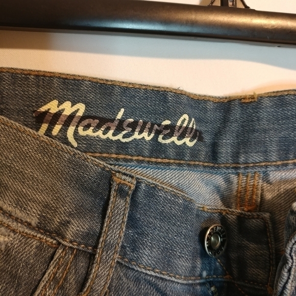 NWOT Madewell Distressed Raw Hem Denim Shorts - Picture 5 of 6